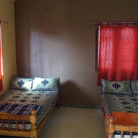 Wins Rooms Vālpārai Εξωτερικό φωτογραφία