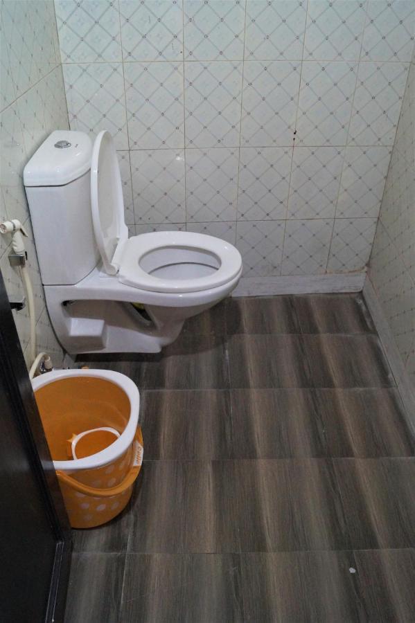 Wins Rooms Vālpārai Εξωτερικό φωτογραφία