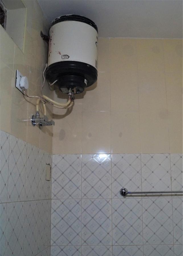 Wins Rooms Vālpārai Εξωτερικό φωτογραφία