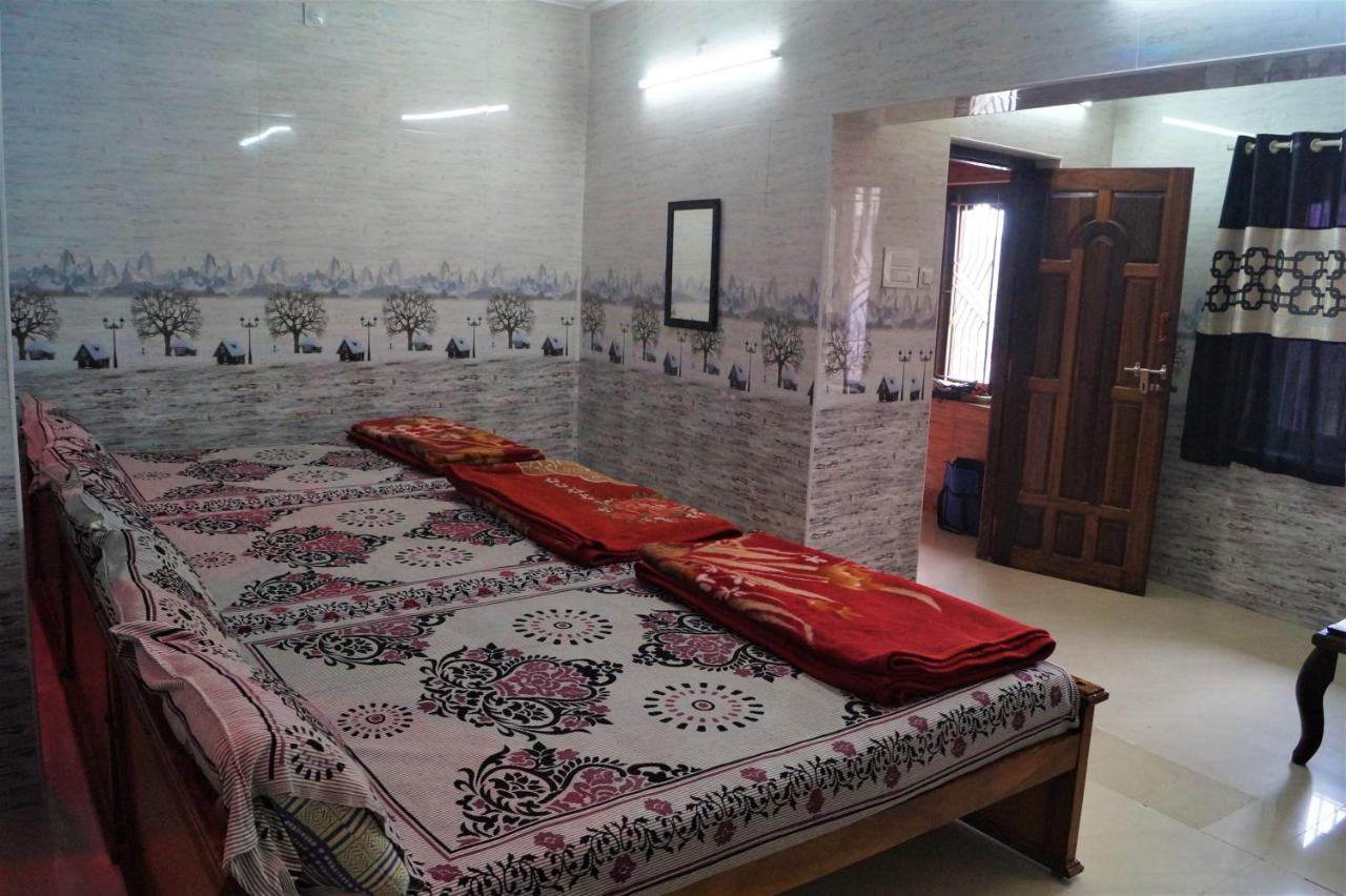 Wins Rooms Vālpārai Εξωτερικό φωτογραφία