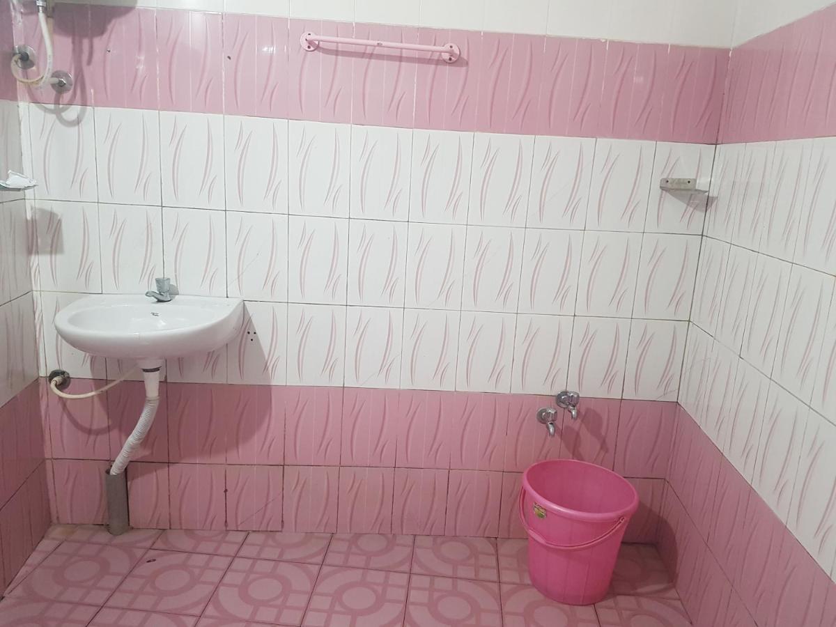Wins Rooms Vālpārai Εξωτερικό φωτογραφία